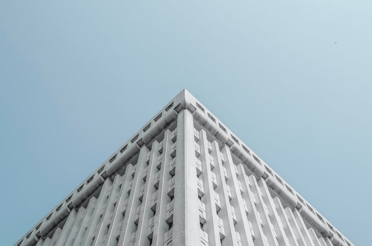 九游游戏：一站式手游生态，开启你的极致热爱之旅