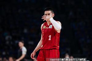 kaiyun-失去准星！陈盈骏总决赛场均14.2分 命中率31.2%&amp;三分命中率26.4%