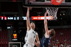 美媒：杨瀚森隔扣了对手 中国约基奇是有弹跳的